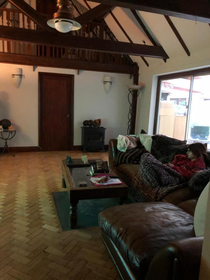 South Lodge House Dormansland Extérieur photo