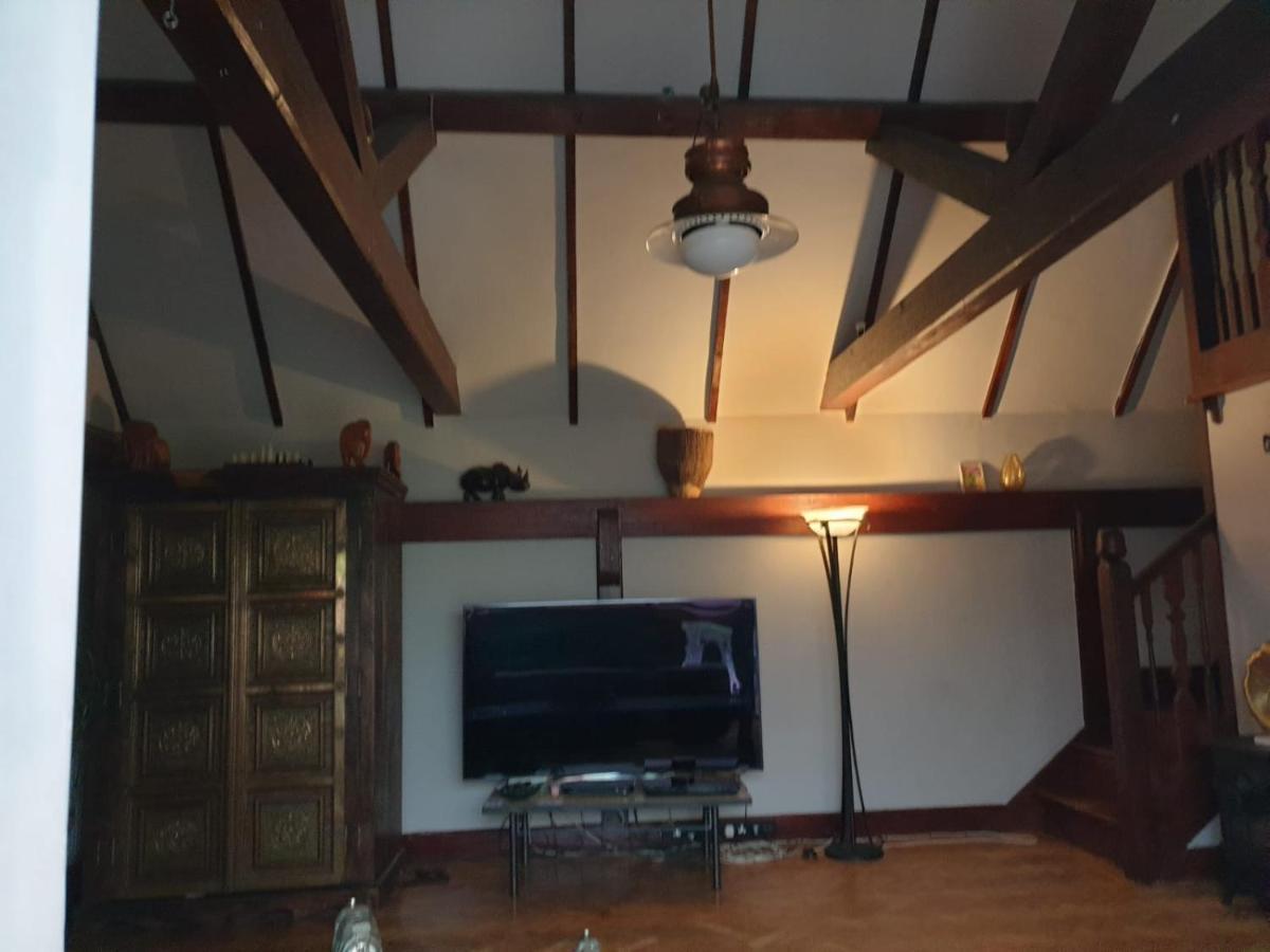 South Lodge House Dormansland Extérieur photo